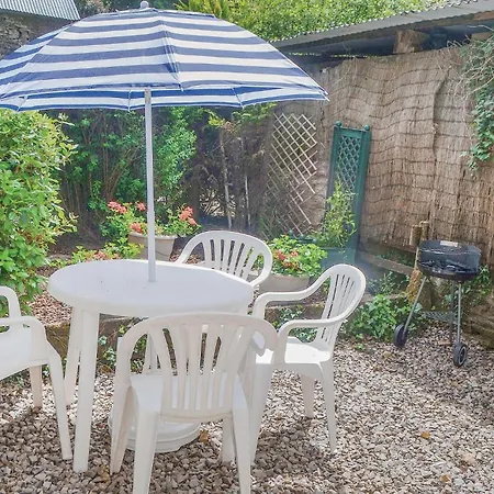 2 Bedroom Cozy In Ruffiac Ruffiac (Morbihan)