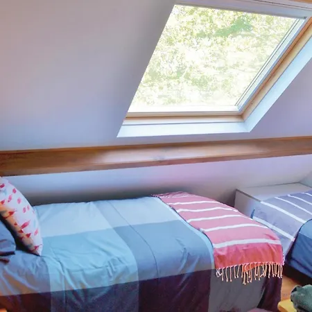 2 Bedroom Cozy In Ruffiac Holiday home *
